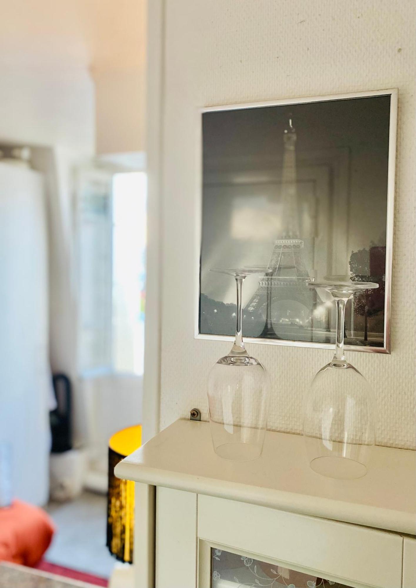 Studio Chic Paris Tour Eiffel Near Eiffel Tower 7Th Floor المظهر الخارجي الصورة