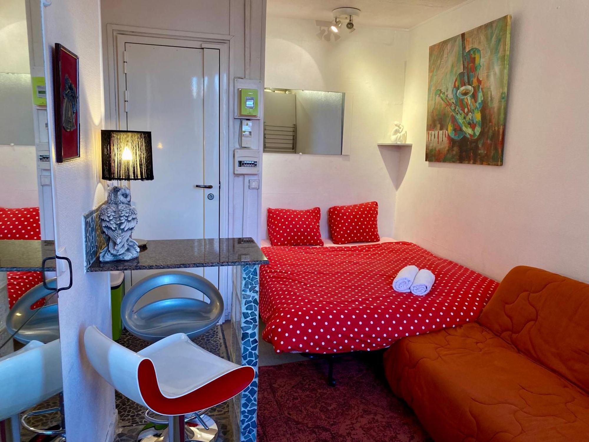 Studio Chic Paris Tour Eiffel Near Eiffel Tower 7Th Floor المظهر الخارجي الصورة