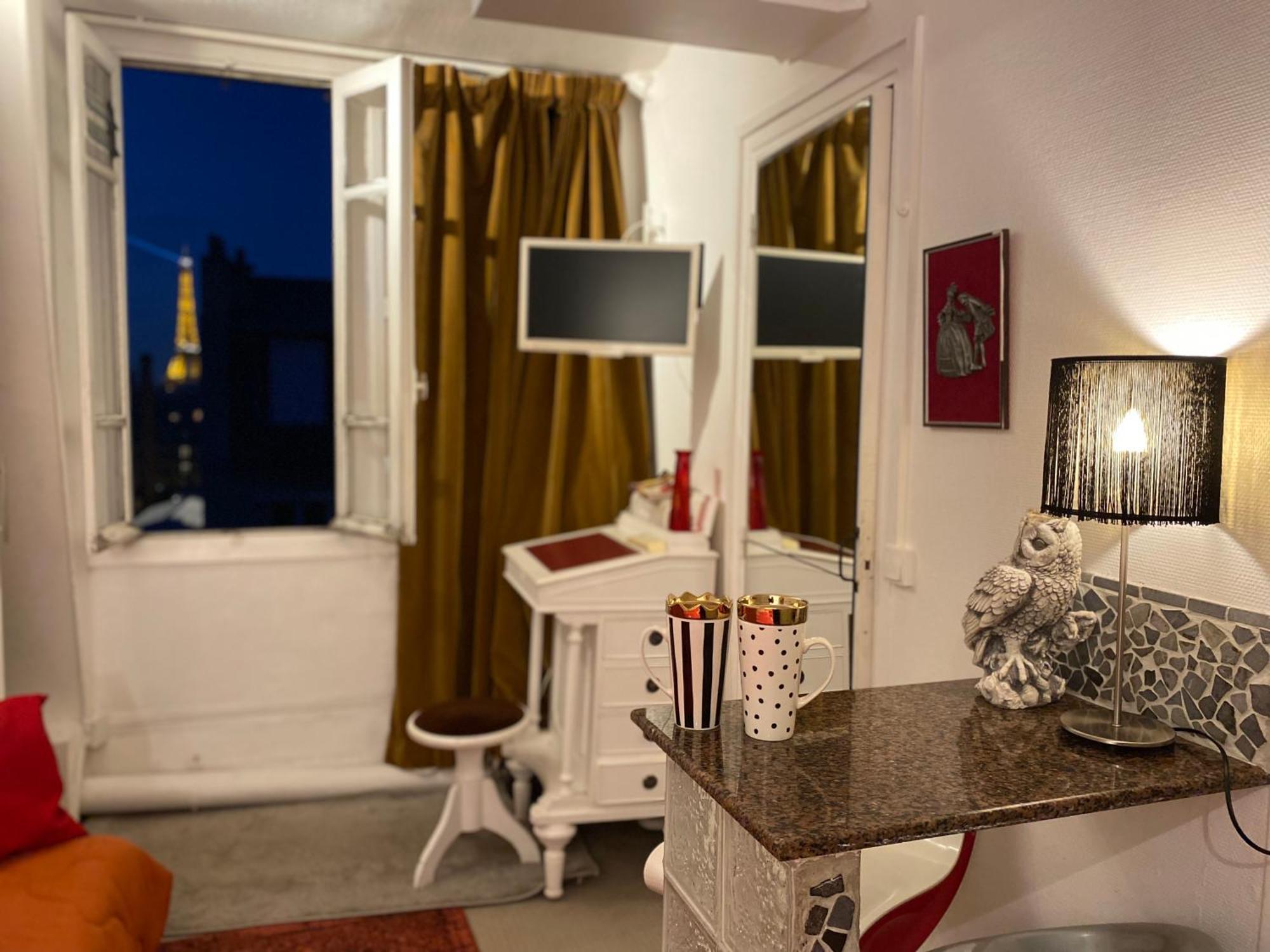 Studio Chic Paris Tour Eiffel Near Eiffel Tower 7Th Floor المظهر الخارجي الصورة